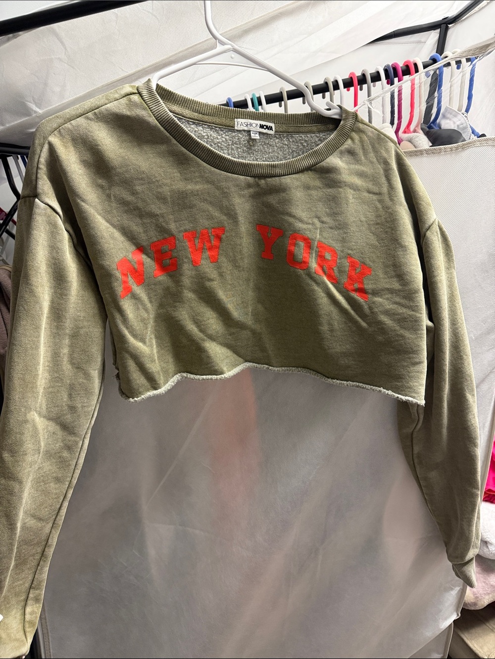 Fashion Nova Olive Green Cropped Sweatshirt with Red 'NEW YORK' Print